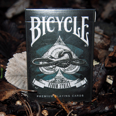 Venom Strike Deck by US Playing Cards - Image 4