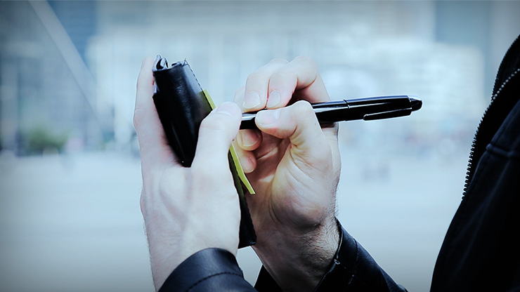 Phantom Wallet by Sylvain Vip & Maxime Schucht & Marchand de Trucs - Image 4