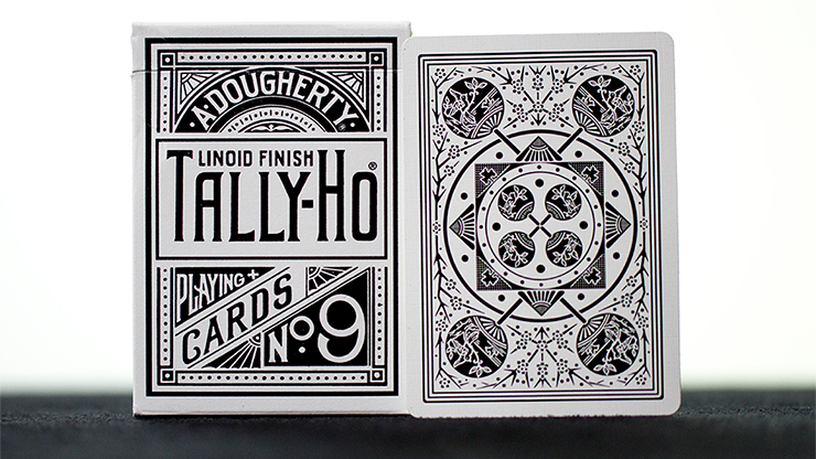 White Tally-Ho, Fan Back Playing Cards