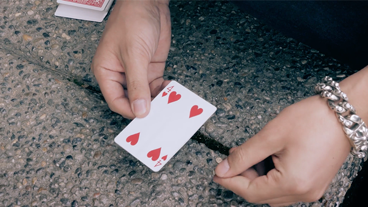 In a Flash, Blue (with DVD and Gimmicks) by Felix Bodden - Image 4