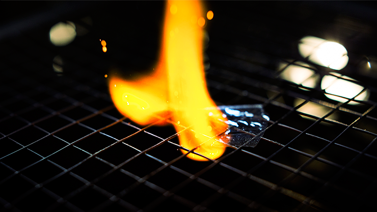 PyroPlastic: Clear 2 Sheets 197 mm by 127 mm (Gimmicks and Online Instructions) - Image 2