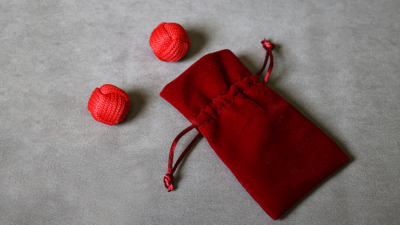 Monkey Fist Chop Cup Balls, 1 Regular and 1 Magnetic by Leo Smetsers - Image 2