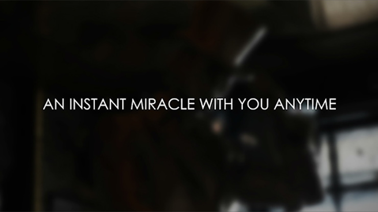 UNSEEN Red, Gimmick and Online Instructions by Manoj Kaushal - Image 2