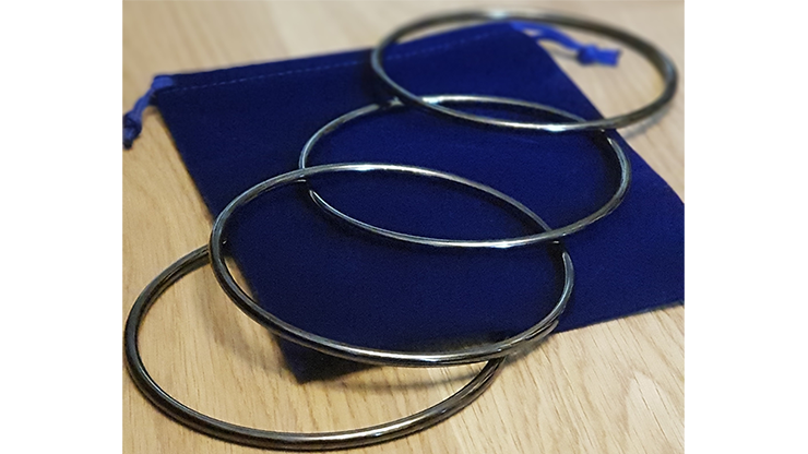 Close Up Linking Rings CHROME BLACK, With Online Instructions by Matthew Garrett