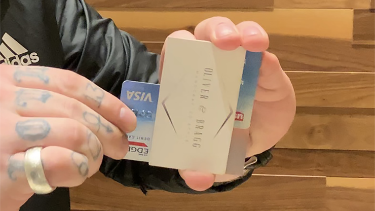 Blade, Gimmicks and Online Instructions by Nicholas Lawrence - Image 3