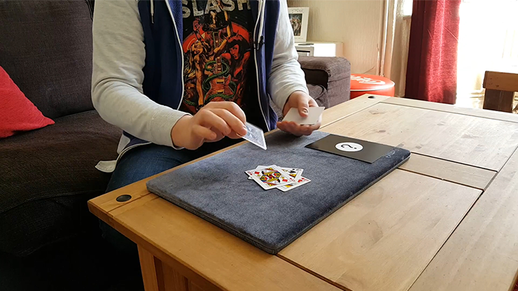 Ghost Flight, Gimmicks and Online Instructions by Peter Duffie and Kaymar Magic - Image 3