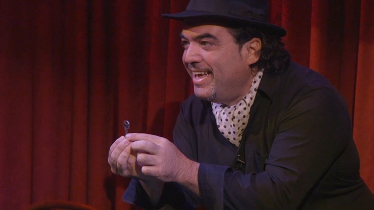 Debajo, Gimmick and Online Instructions by Juan Luis Rubiales - Image 2