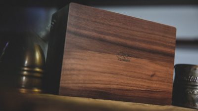 Wooden Playing Cards Cabinet, 15 Deck Case by TCC - Image 5