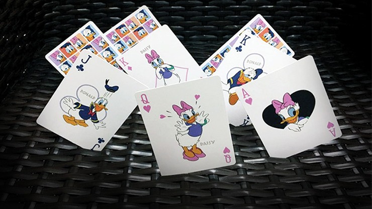 Donald and Daisy Playing Cards - Image 6