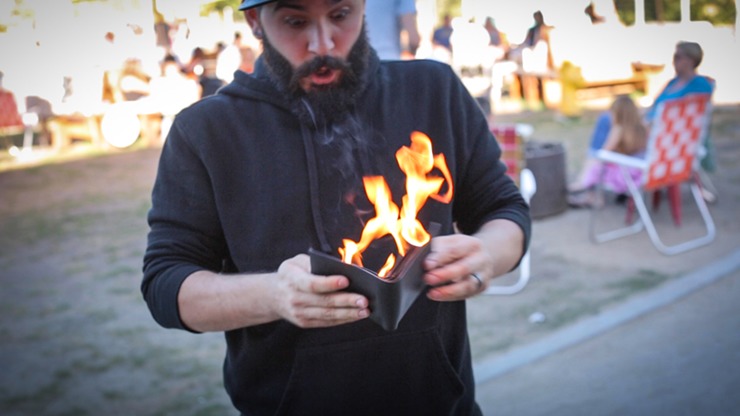 The Aficionado Fire Wallet, Gimmick and Online Instructions by Murphy's Magic Inc. - Image 4