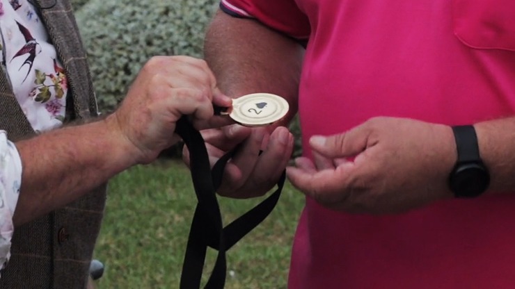 The Medal BLUE by Harry Robson & Matthew Wright - Image 4