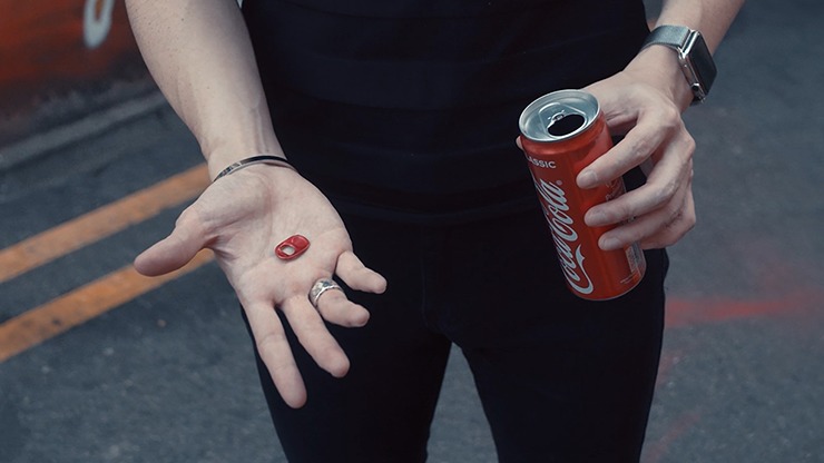 Skymember Presents PULLED EXTREME, Silver by Alan Rorrison - Image 2