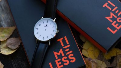 Timeless Deluxe Midnight Black, Gimmicks and Online Instructions by Liam Montier and Vanishing Inc - Image 2