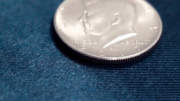 Sculpture, LOVE by JL Magic - Image 3