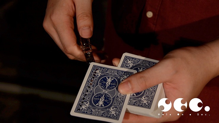 Hole On A Sec Blue By Zamm Wong & Magic Action - Image 2