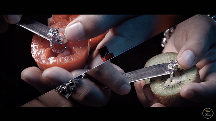 Vanishing Ring Box Black and Red Set, Gimmick and Online Instructions by SansMinds - Image 6