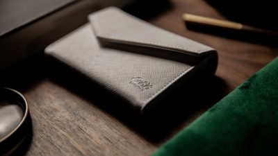 Luxury Leather Card Magic Carrier, White by TCC - Image 4