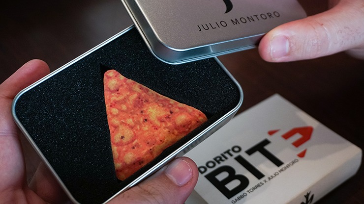 DORITO BITE, Gimmicks and online Instructions by Julio Montoro and Gabbo Torres - Image 2