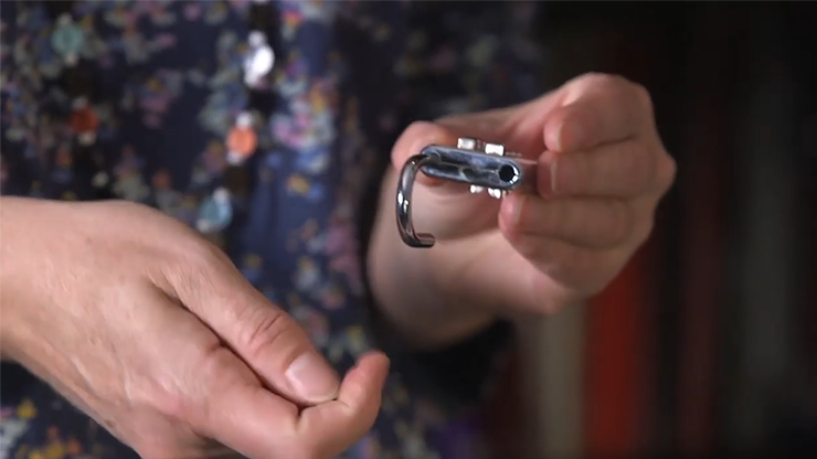 LOCKDOWN, Gimmick and Online Instructions by Steve Cook and Kaymar Magic - Image 6