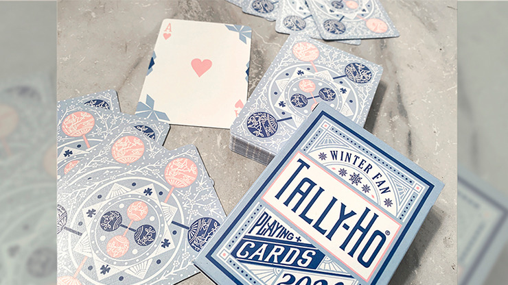 Tally-Ho Winter Fan Playing Cards - Image 4