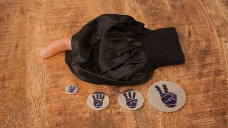 The Finger, Gimmicks and Online Instructions by Leo Smetsers