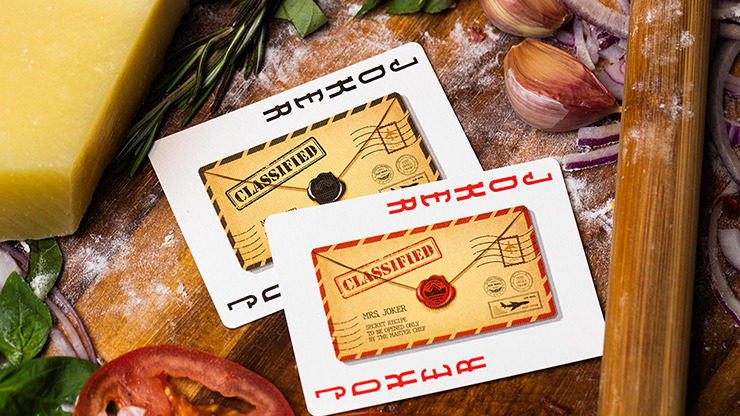 The Royal Pizza Palace Playing Cards Set by Riffle Shuffle - Image 6