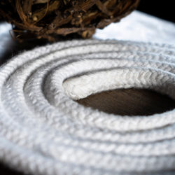 ROPE ULTRA WHITE 25 ft., CORELESS by Murphy's Magic