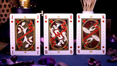 The Constellation Gold Card Magic by Deckidea - Image 4