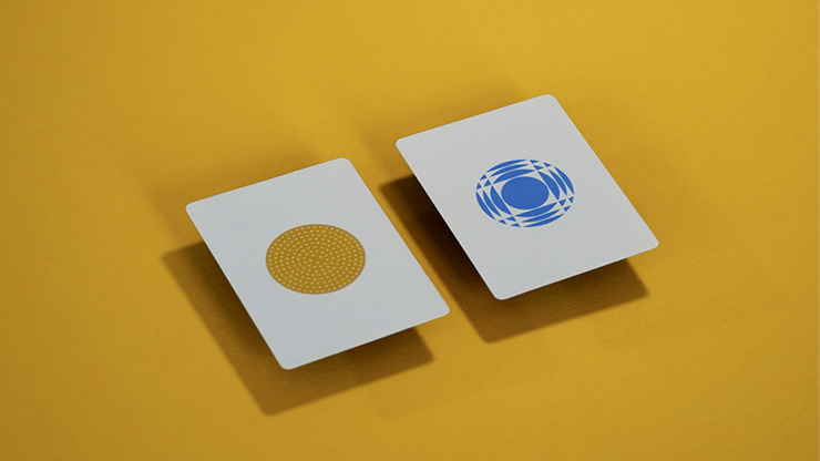 Graphic 303 Light Playing Cards - Image 2