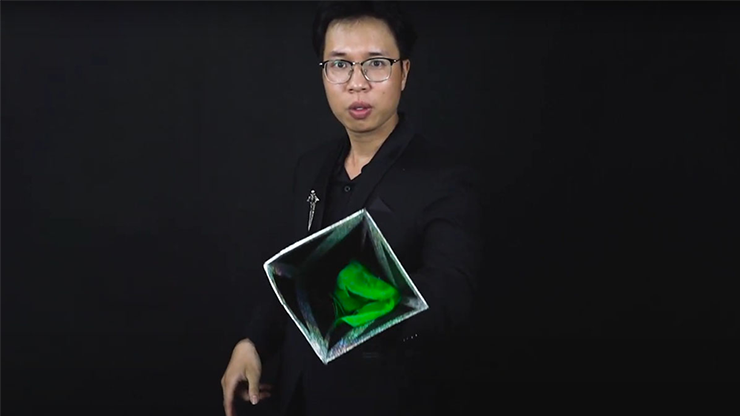 Triangle Change Silk Color by 7 MAGIC - Image 3