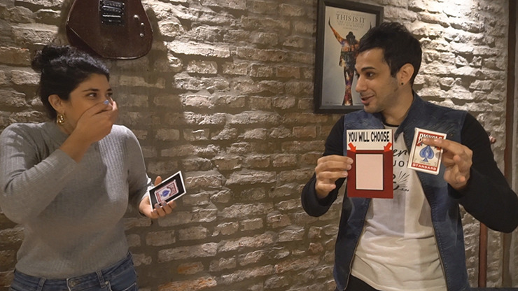 PR3DICTION BLUE, Gimmicks and Online Instructions by Ezequiel Ferra - Image 6