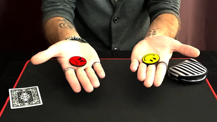 SMILE NO SMILE by Damien Vappereau - Image 2