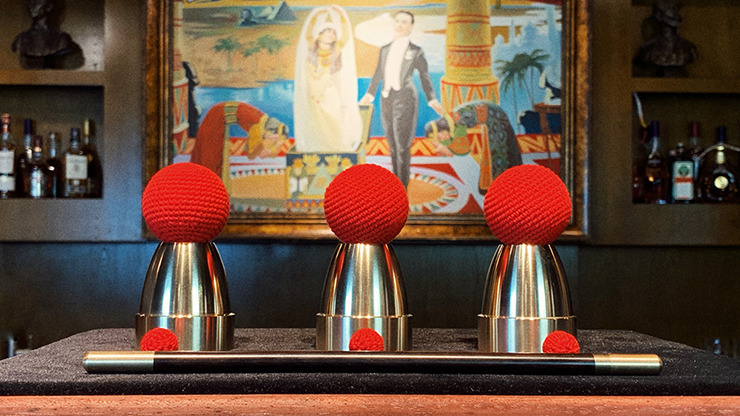 Bacon Cups and Balls Set by Bacon Magic - Image 2