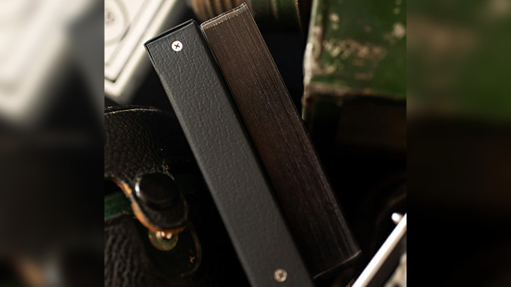 BosKarta HH Gilded Playing Cards by Wounded Corner - Image 2