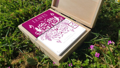 Wooden Leaves Summer Box Set Playing Cards by Dutch Card House Company - Image 2