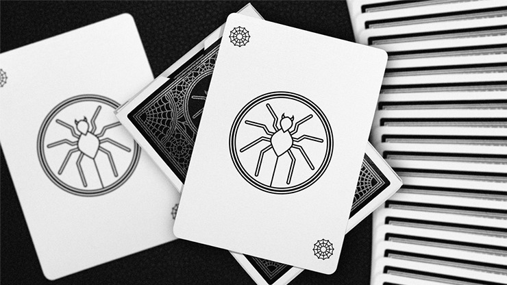 Spiders, Marked Cold Silver Foil Playing Cards - Image 2