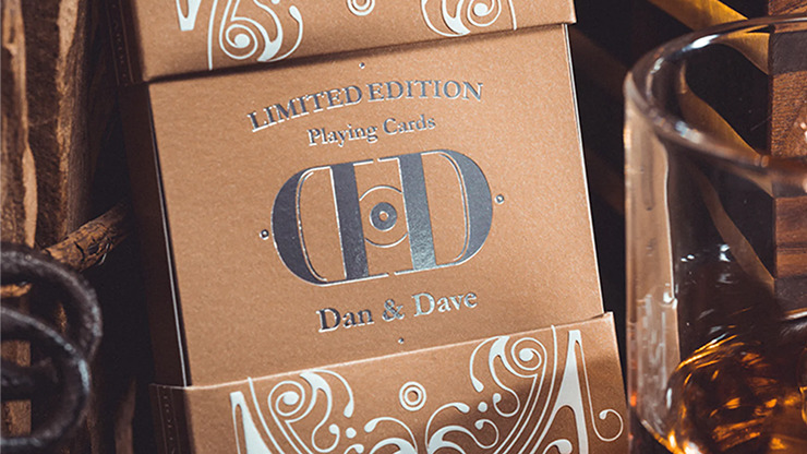 Smoke & Mirrors V8, Gold, Deluxe Edition Playing Cards by Dan & Dave - Image 5