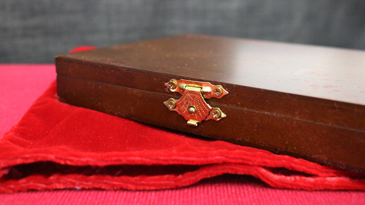 THE PUZZLE, Gimmick and Online Instructions by White Rabbit Magic - Image 3