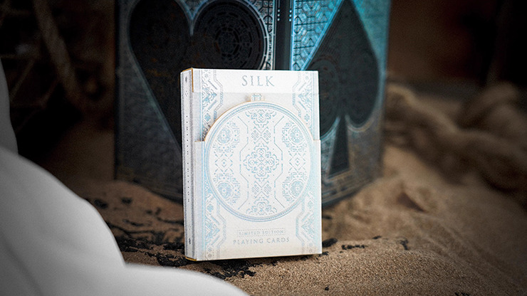 The Silk Black Boxset Playing Cards - Image 3