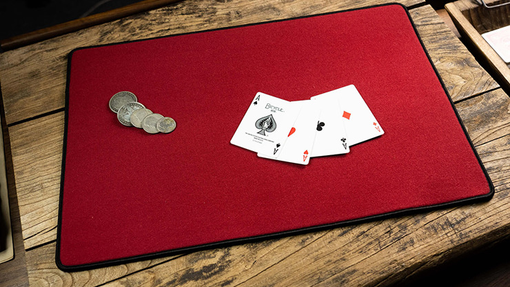 Sewn-Edge Basic Close-Up Pad, Red by TCC Presents