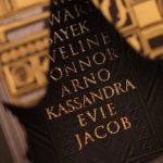 Assassin's Creed Legacy, Hidden Blade Black Playing Cards - Image 2