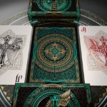 Royal Sanctuary Limited Emerald Playing Cards - Image 2