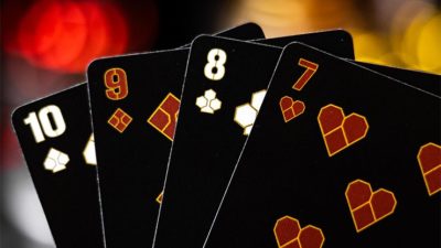 Bicycle Quiccs Ghost White Playing Cards - Image 4